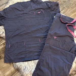 Med Couture Scrub Set